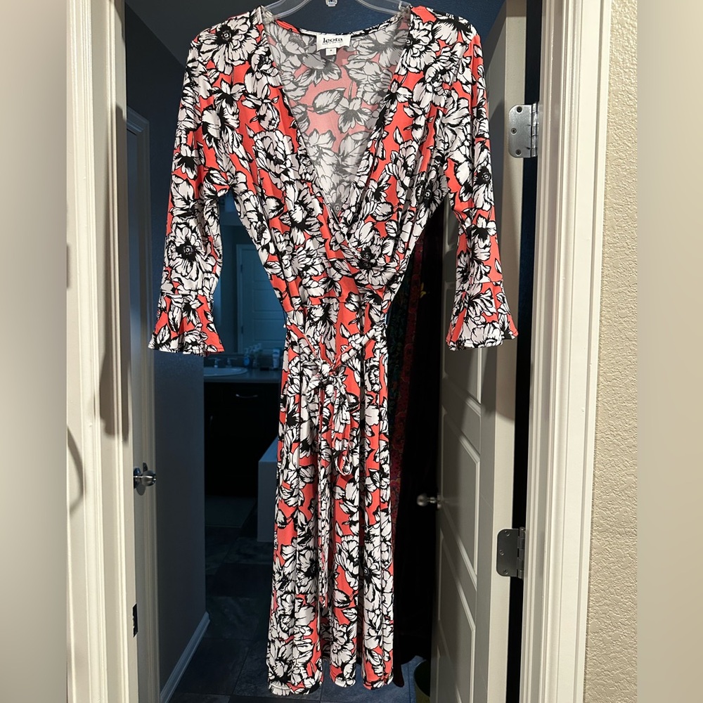 Leota Coral Red and White Floral Dress
